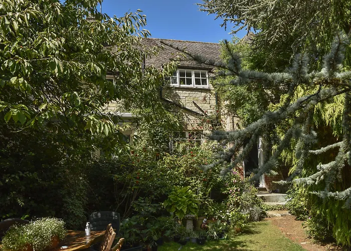 Ward Avenue B&B